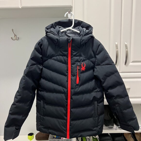 *NEW* Boys Spyder Impulse Ski Jacket Black/Red (Size 10) - Picture 1 of 5